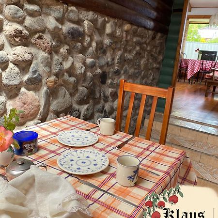 Hostal Klaus Pucon Bagian luar foto