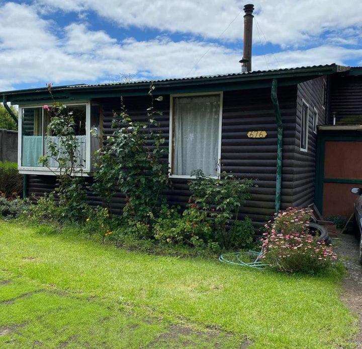 Hostal Klaus Pucon Bagian luar foto
