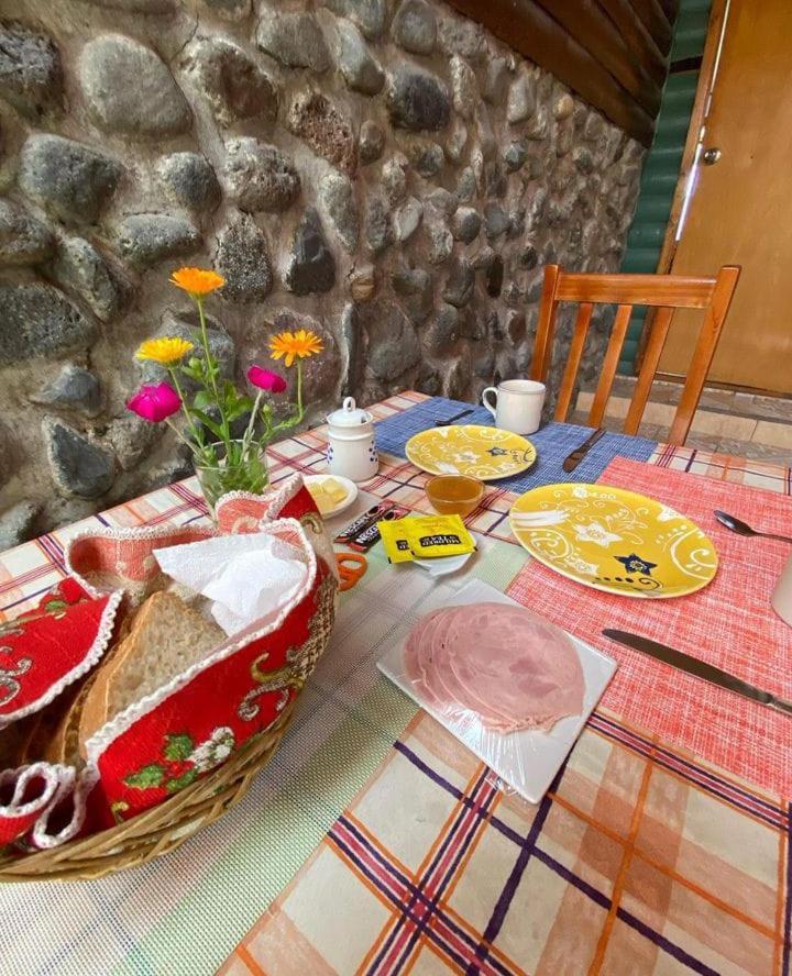 Hostal Klaus Pucon Bagian luar foto